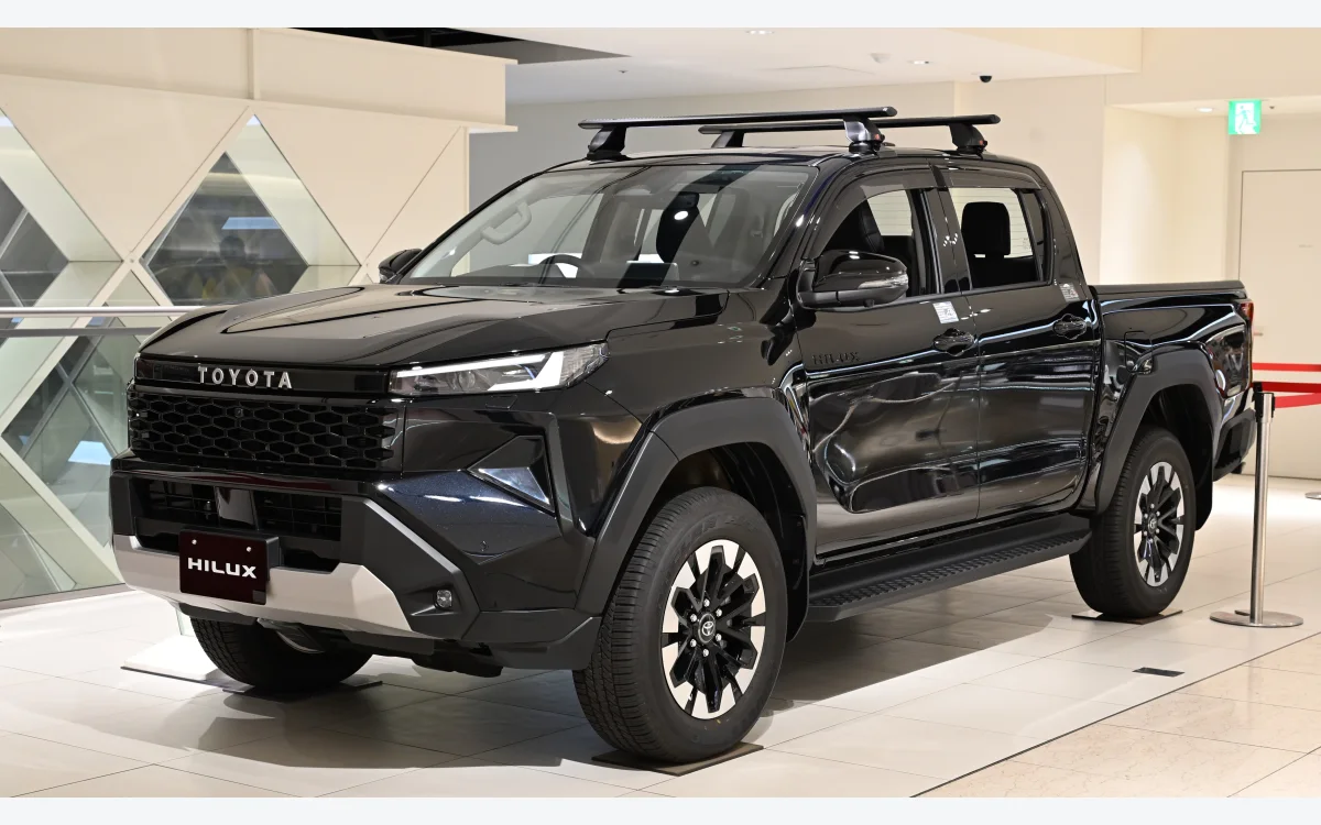 Toyota Hilux · example